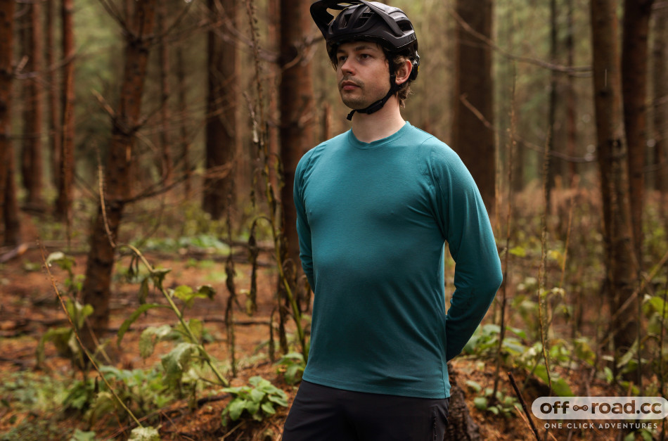 Specialized Men's Trail Long Sleeve Jersey review | off-road.cc